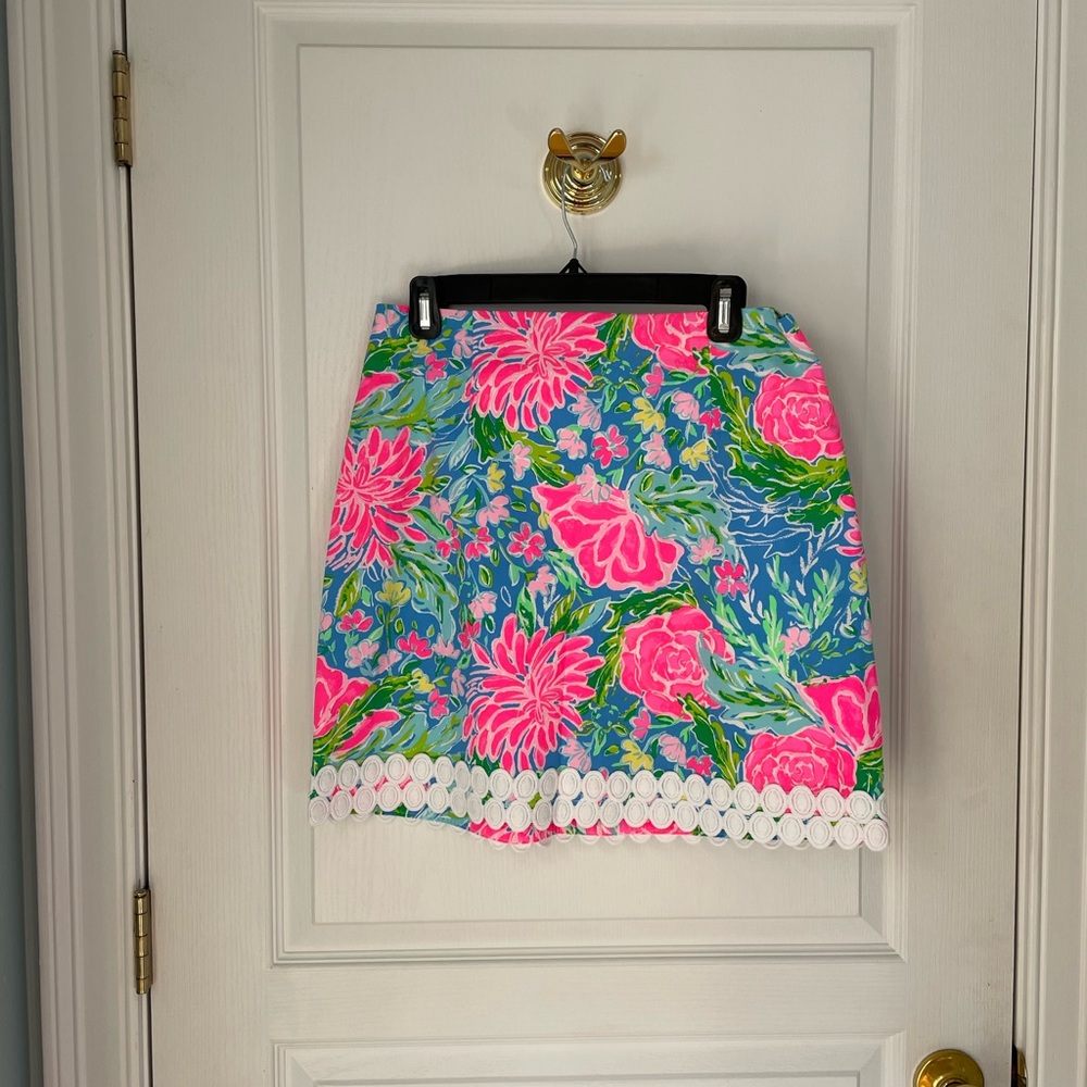 lilly izzy skirt - size 8 nwt